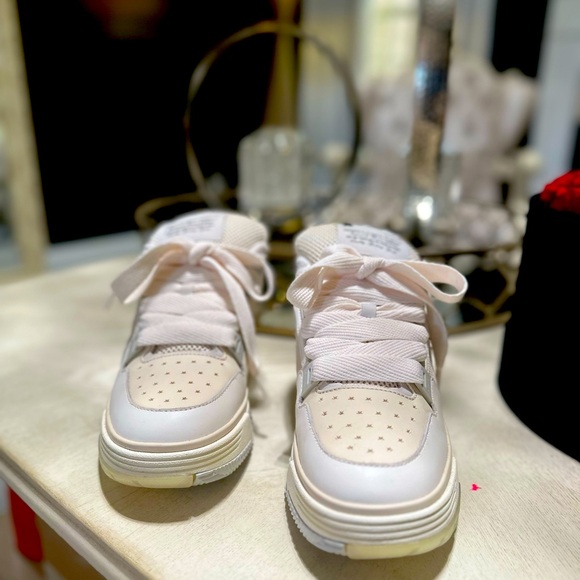 Amiri Sneakers ⭕️Worn 2x ⭕️Original Packaging ⭕️Dustbag Included - Picture 3 of 5